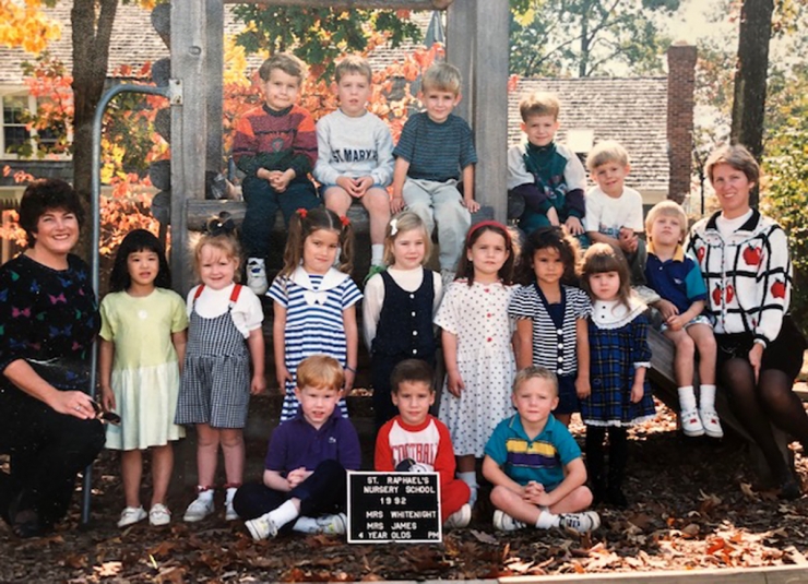 Class picture from 1992-93 of 4-year-olds outside